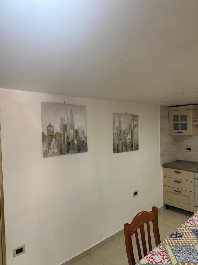 Yohanaholiday Appartement Napels Buitenkant foto