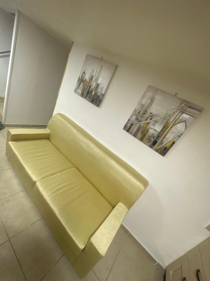 Yohanaholiday Appartement Napels Buitenkant foto